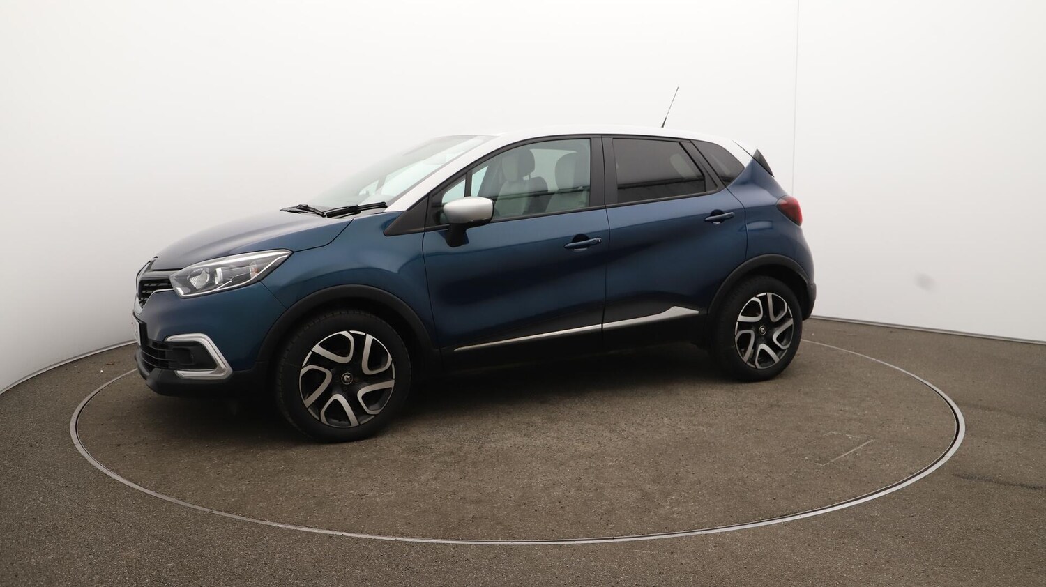 Used Renault Captur 2019 for sale - 76032070: Photo 68