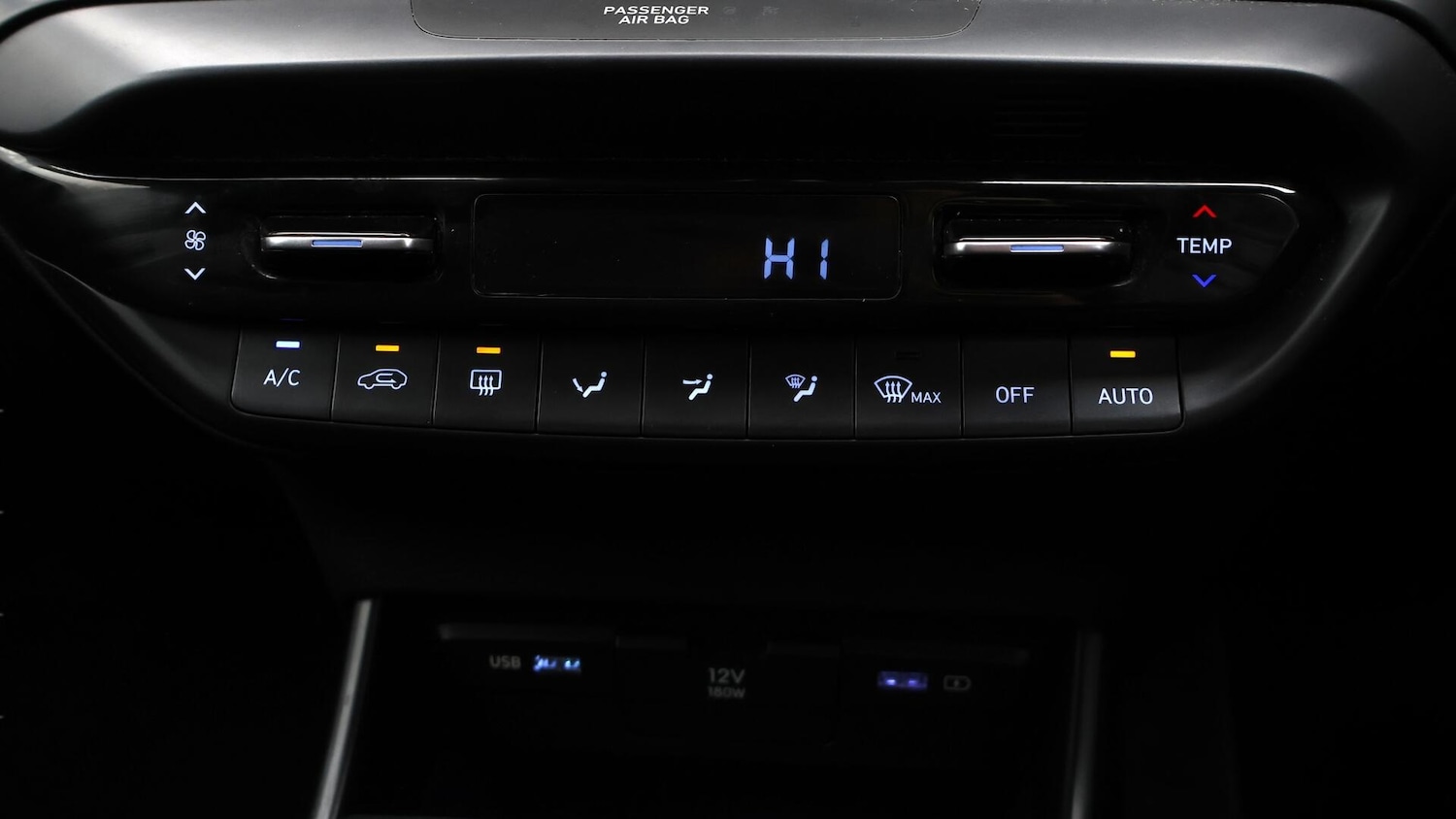 Used Hyundai i20 2022 for sale - 76608269: Photo 13