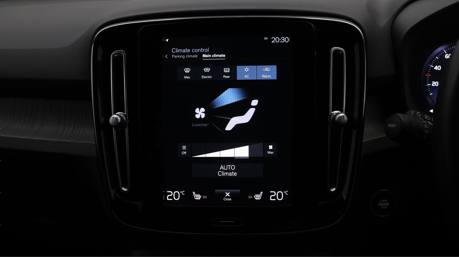 Used Volvo XC40 2020 for sale - 77431230: Photo 12