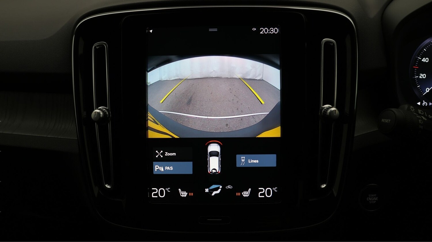 Used Volvo XC40 2020 for sale - 77431230: Photo 26