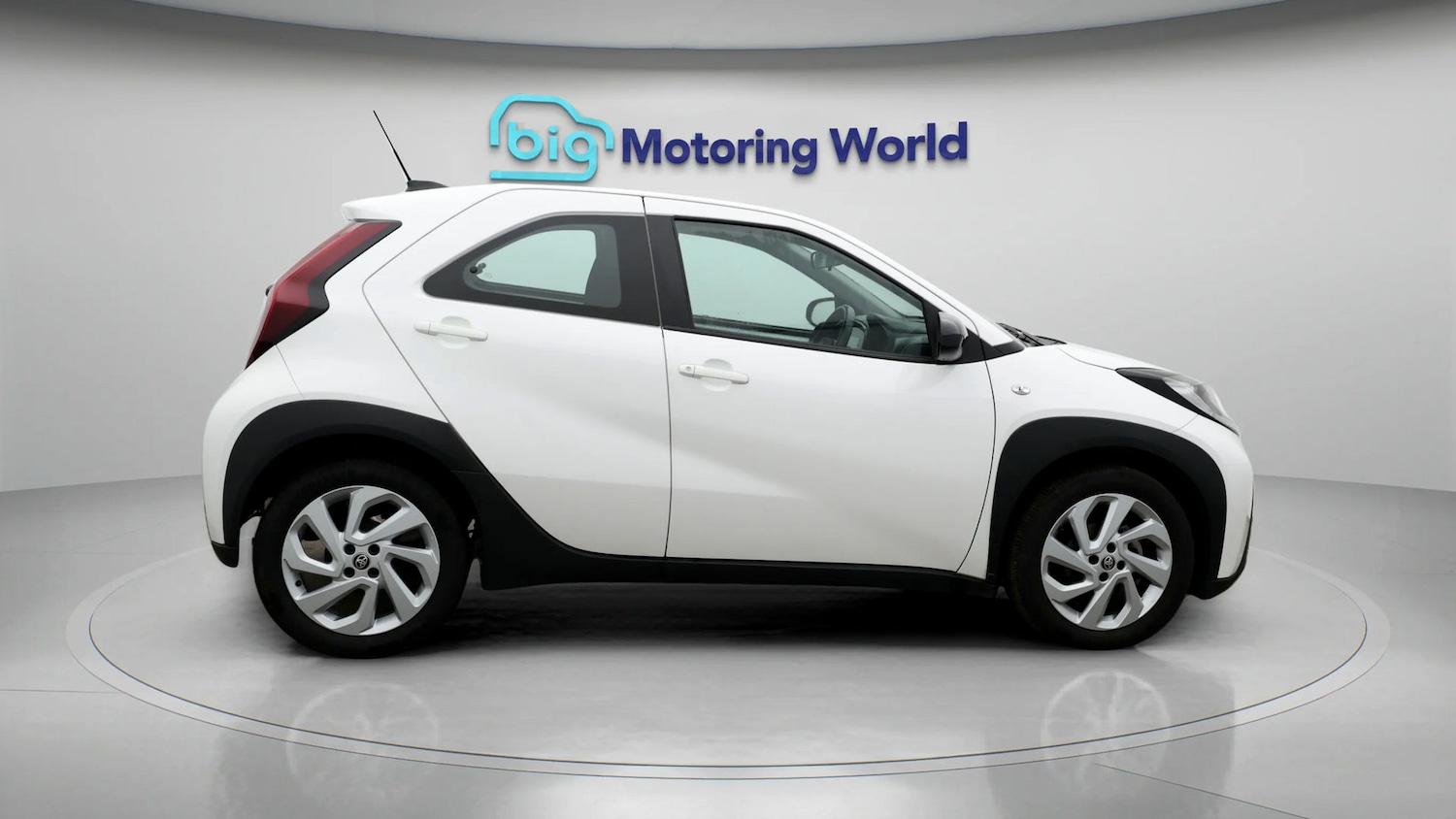Used Toyota Aygo X 2022 for sale - 77392201: Photo 8