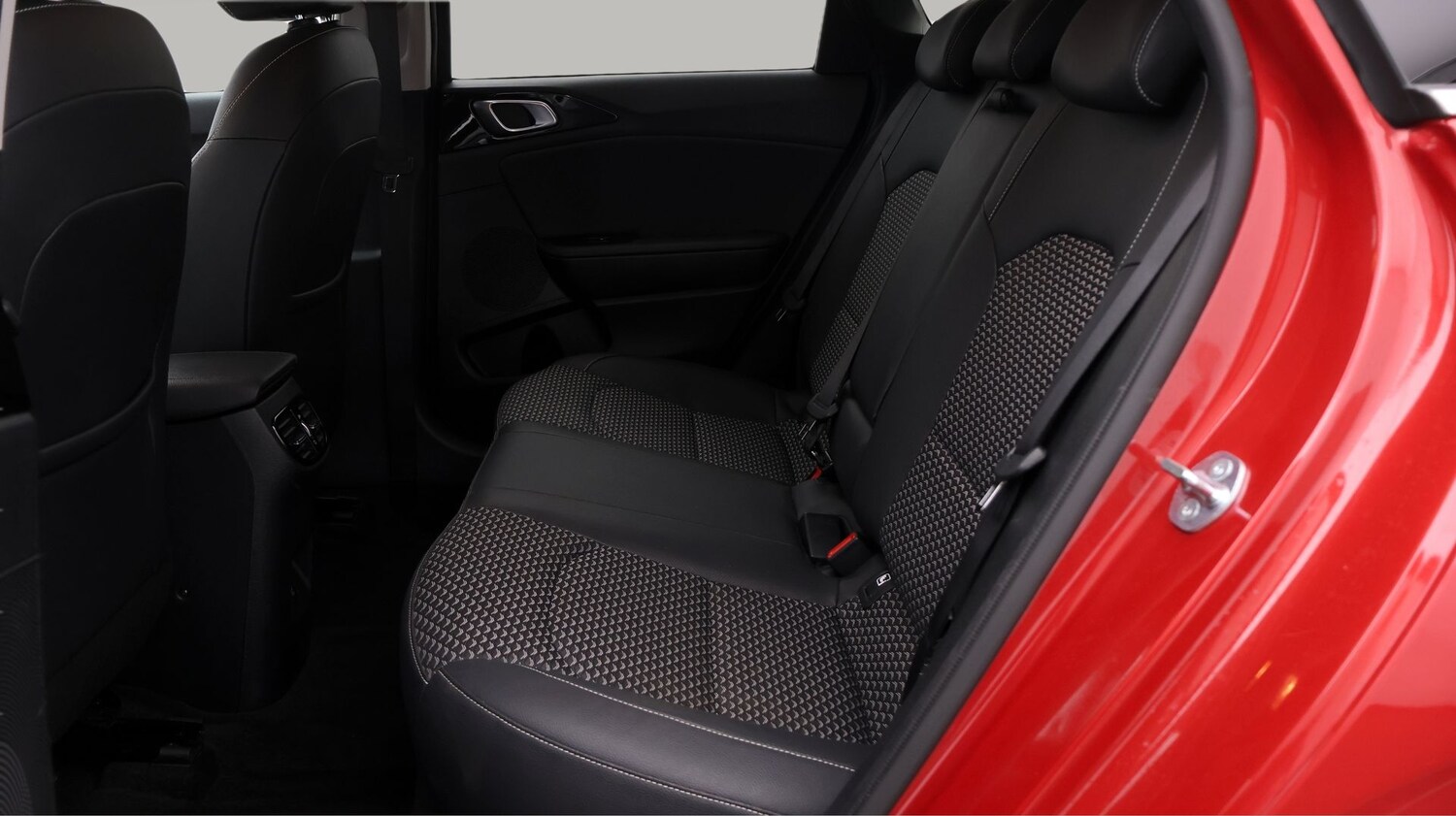 Used Kia Ceed 2025 for sale - 77474924: Photo 16