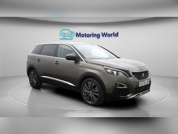 Used Peugeot 5008 2020 for sale - 77450215: Photo