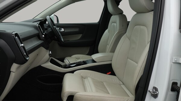 Used Volvo XC40 2022 for sale - 75463894: Photo 15