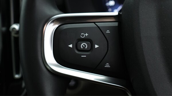 Used Volvo XC40 2022 for sale - 75463894: Photo 25