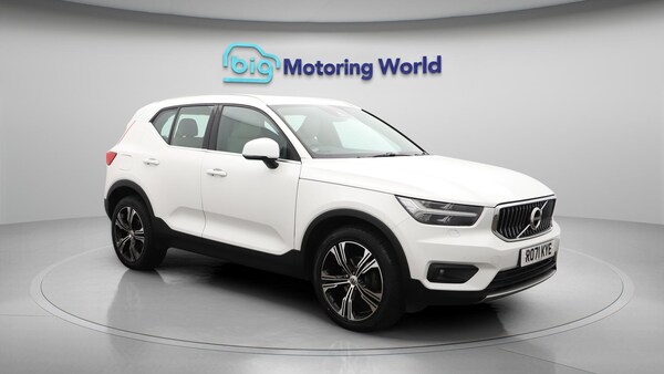 Used Volvo XC40 2022 for sale - 75463894: Photo 2