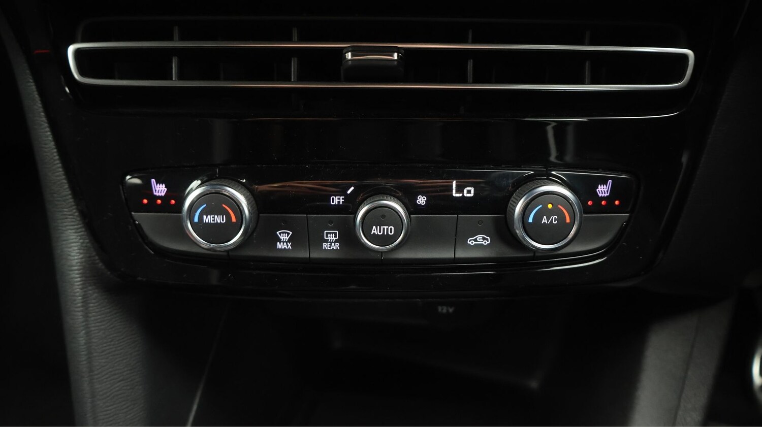 Used Vauxhall Mokka 2023 for sale - 77248403: Photo 12