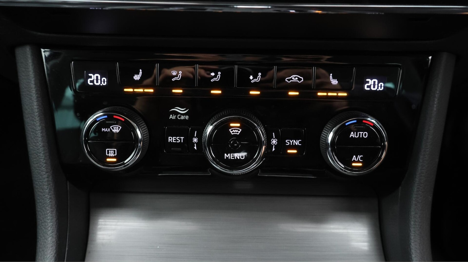 Used Skoda Superb 2021 for sale - 76425299: Photo 13