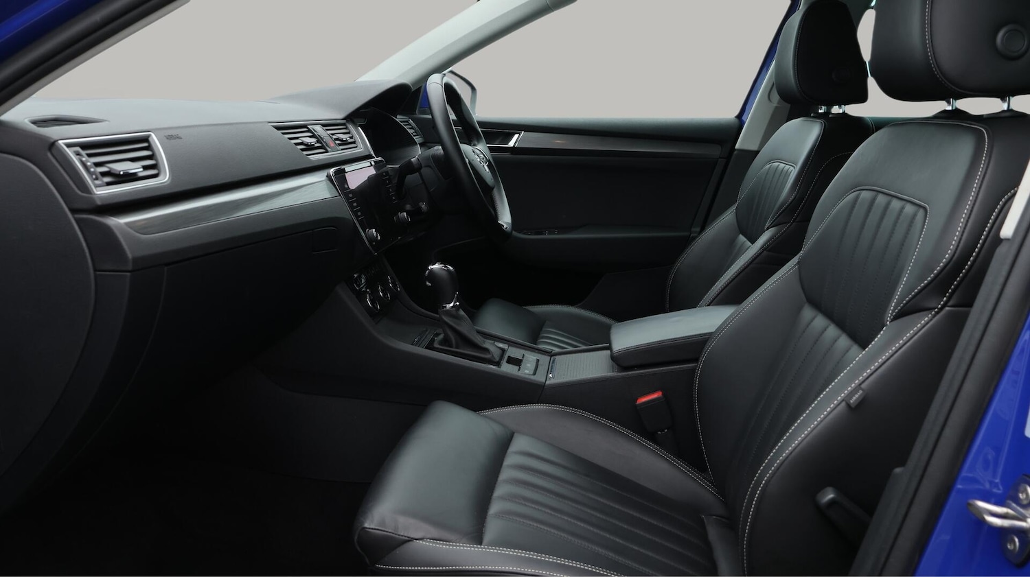 Used Skoda Superb 2021 for sale - 76425299: Photo 15