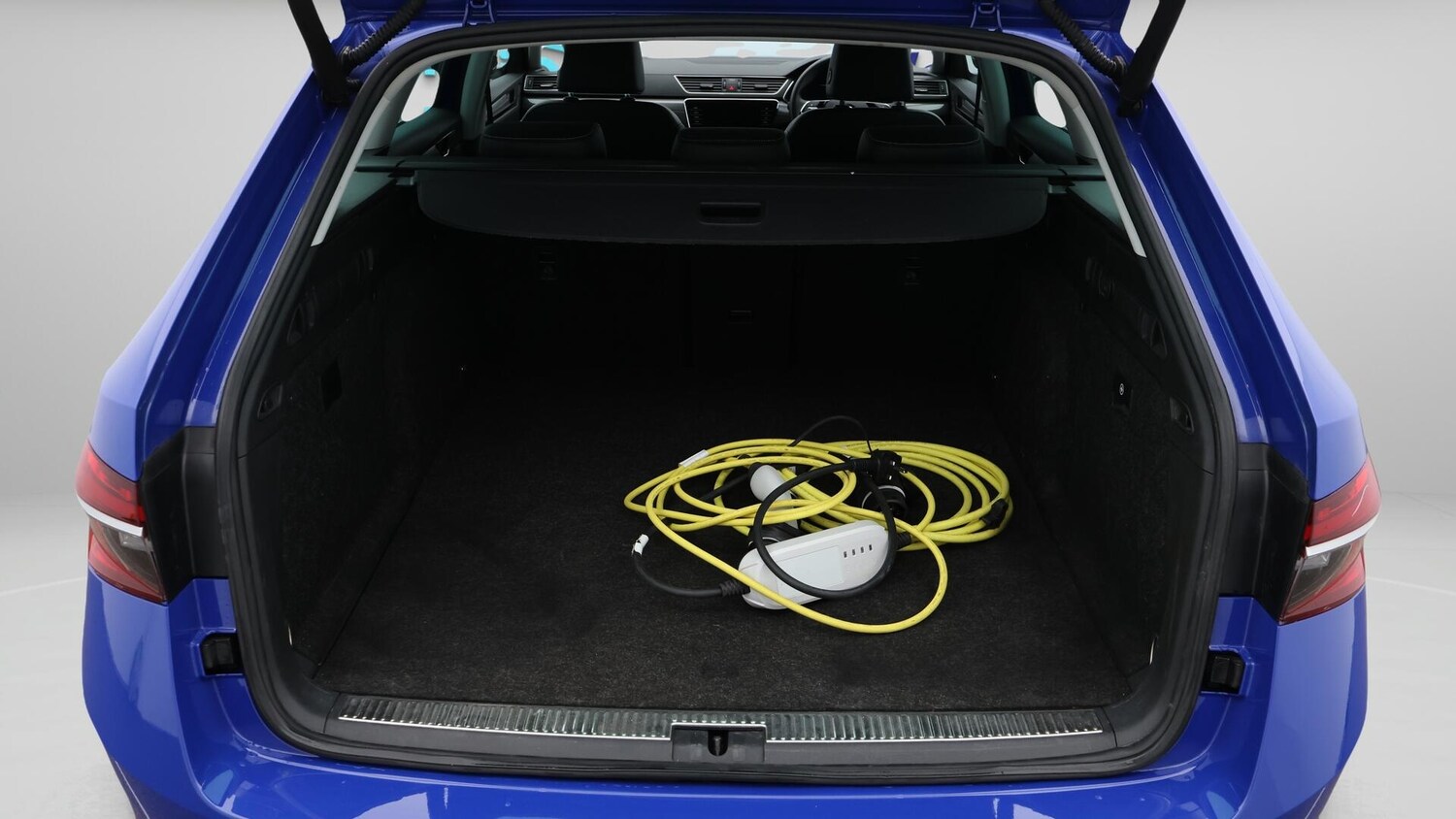 Used Skoda Superb 2021 for sale - 76425299: Photo 18