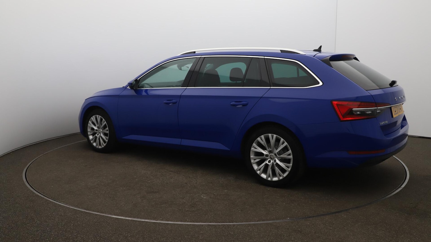 Used Skoda Superb 2021 for sale - 76425299: Photo 37