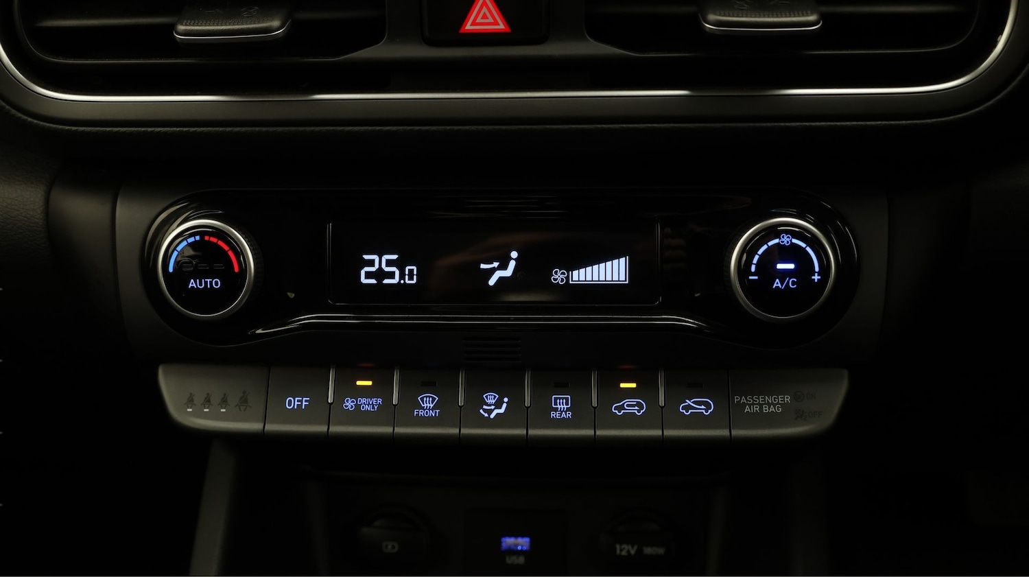 Used Hyundai KONA 2021 for sale - 77744232: Photo 12