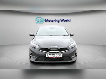 Used Kia Ceed 2023 for sale - 78108955: Photo