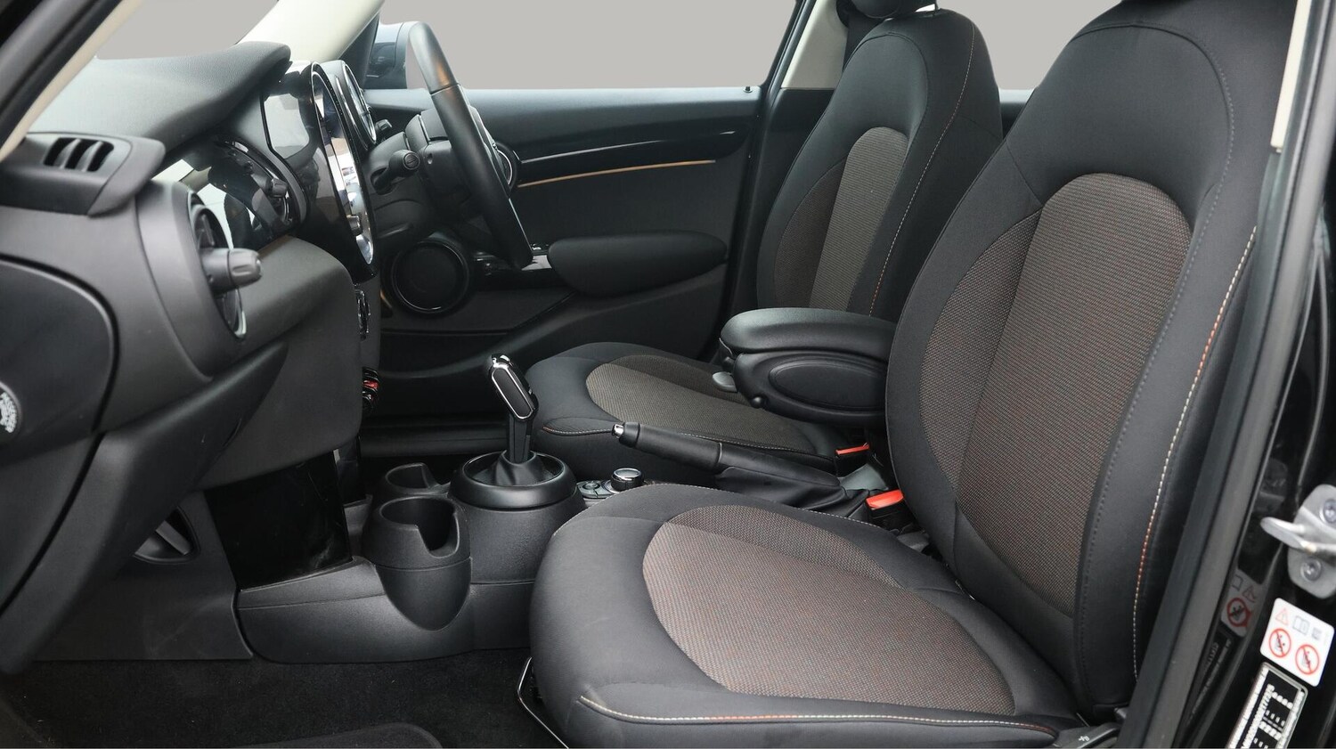 Used MINI Hatch 2022 for sale - 76246804: Photo 15