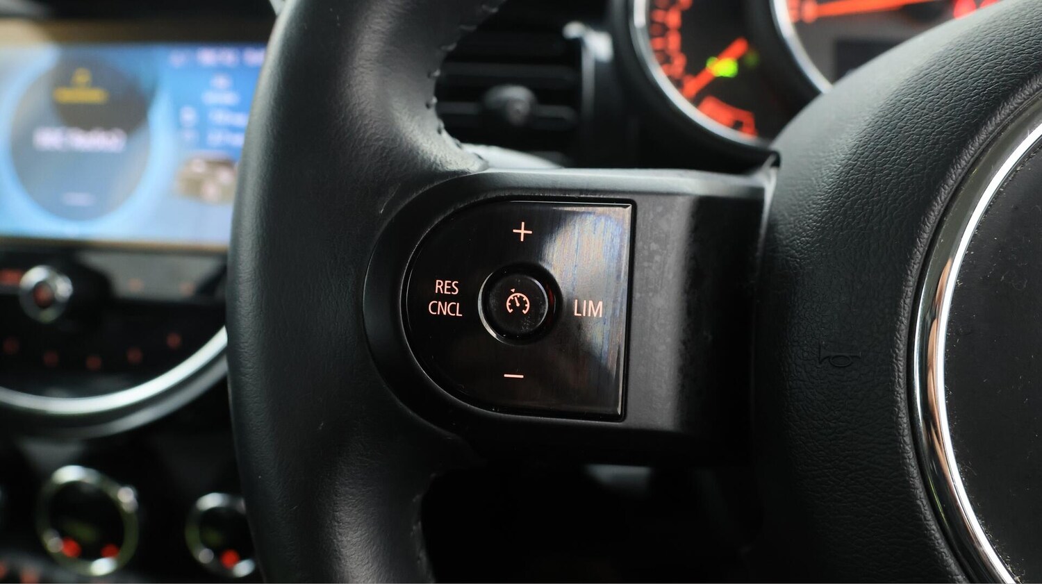 Used MINI Hatch 2022 for sale - 76246804: Photo 24