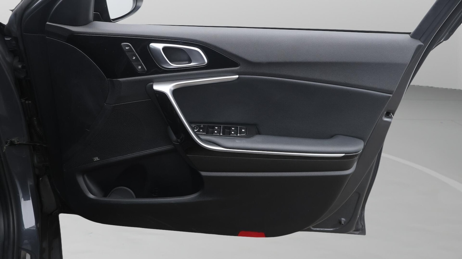 Used Kia XCeed 2022 for sale - 76701800: Photo 16