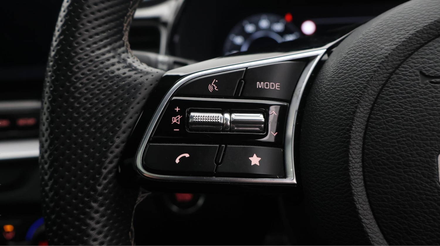 Used Kia XCeed 2022 for sale - 76701800: Photo 25