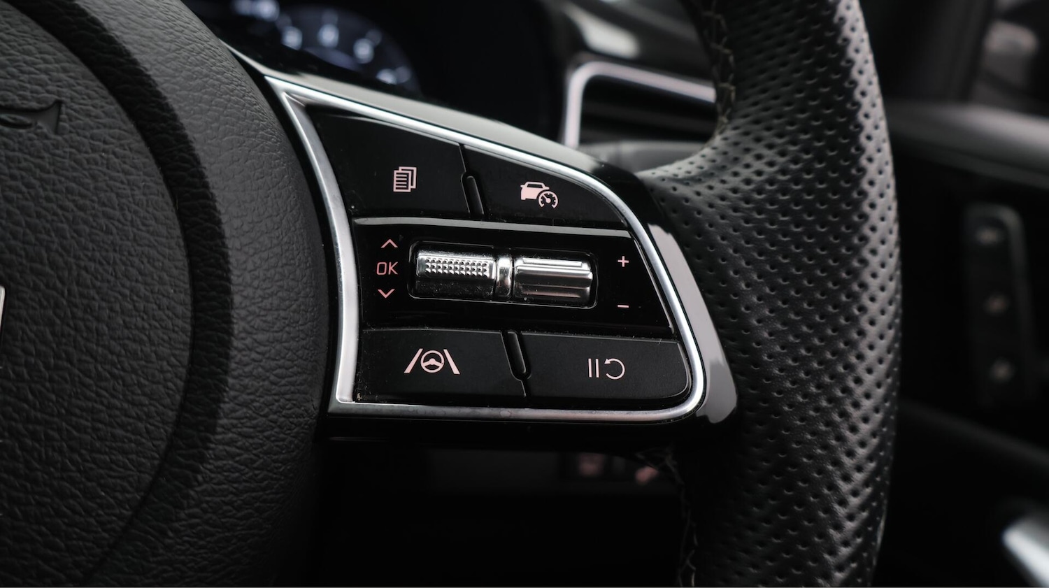 Used Kia XCeed 2022 for sale - 76701800: Photo 26