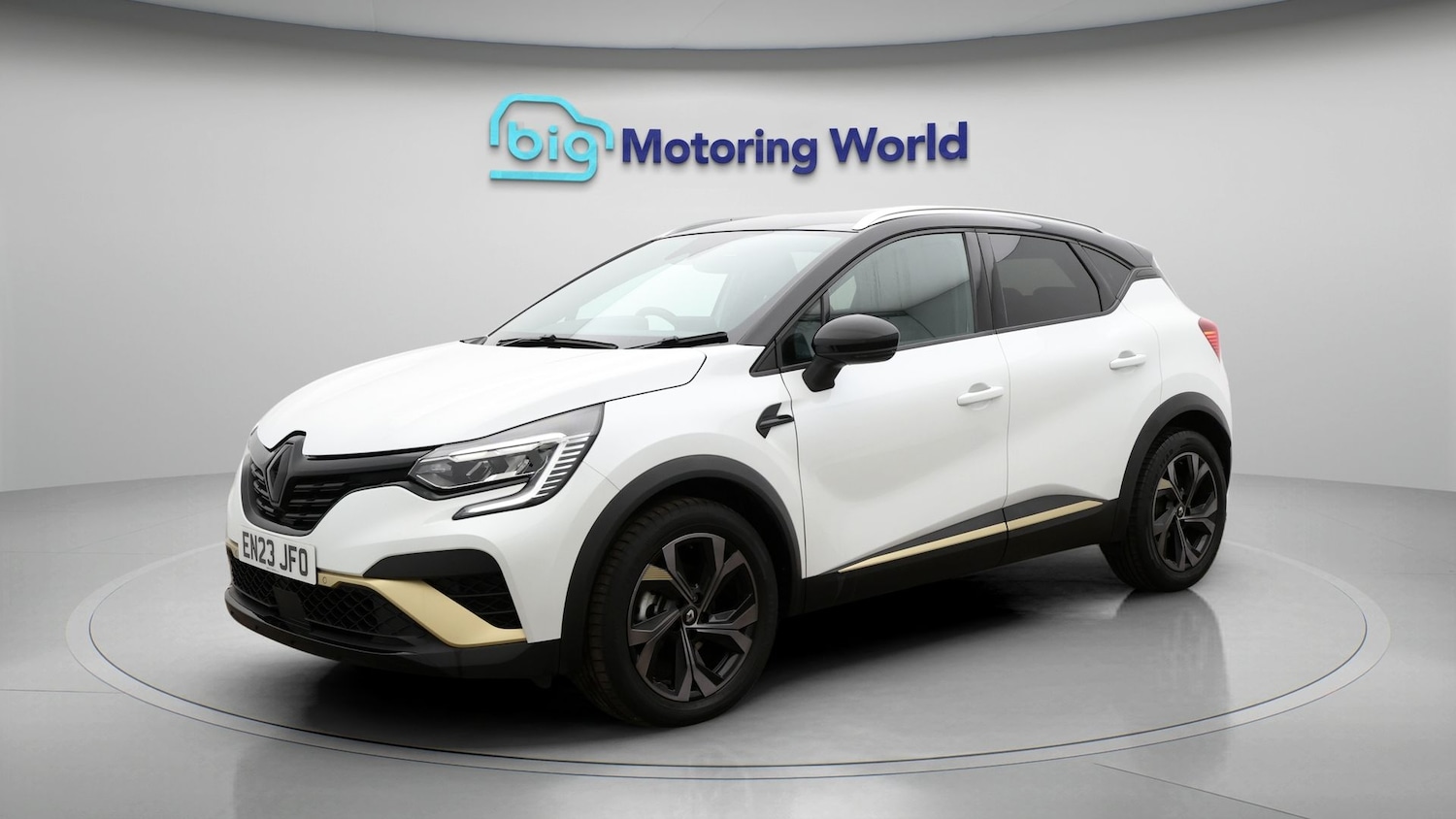 Used Renault Captur 2023 for sale - 77570489: Photo 3