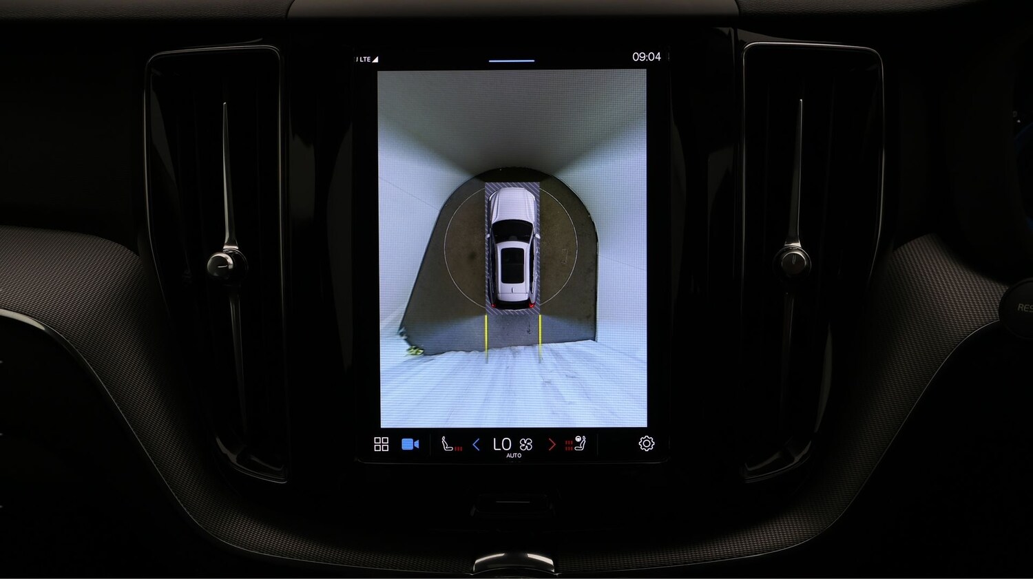 Used Volvo XC60 2023 for sale - 77427766: Photo 24