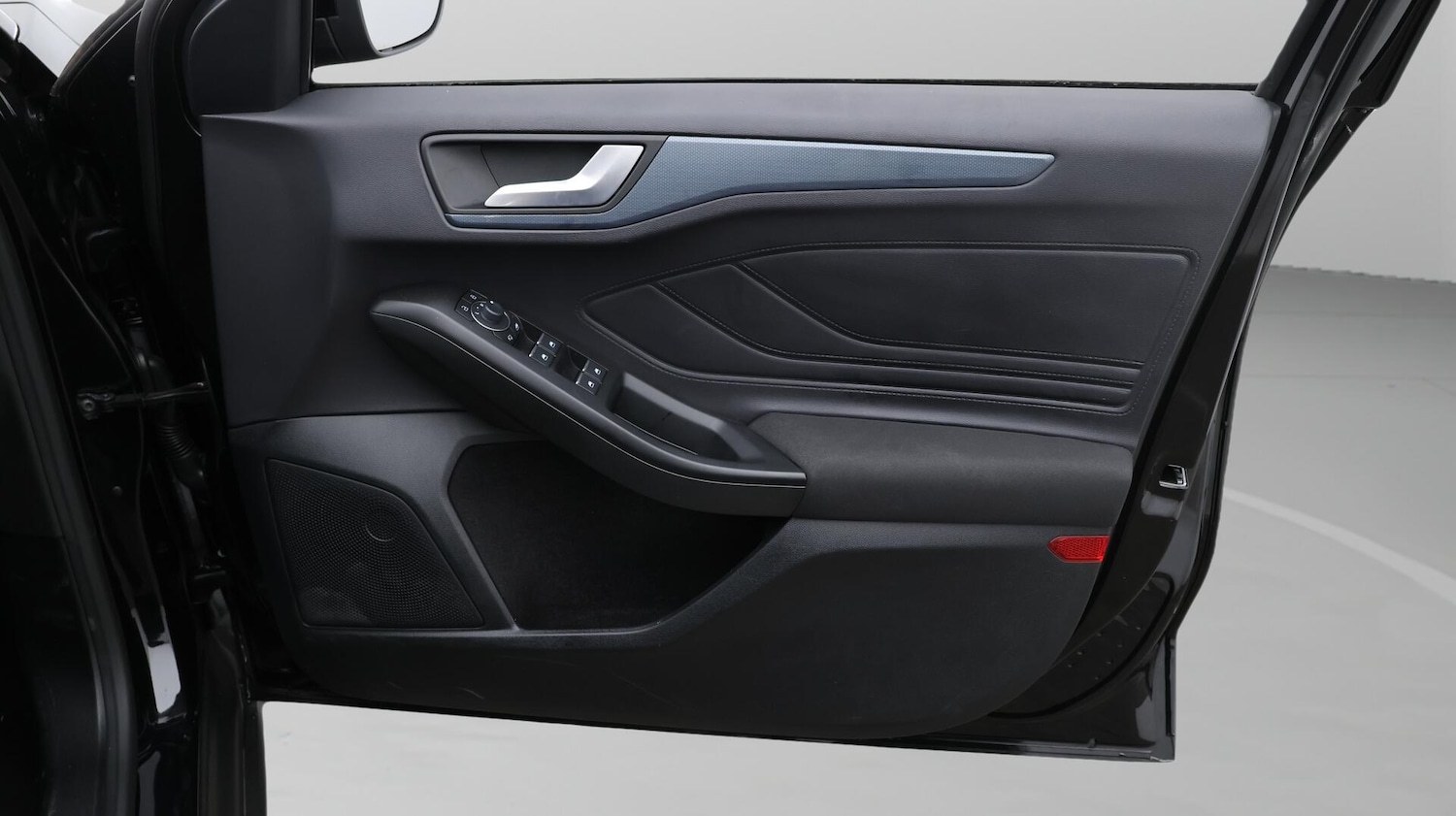 Used Ford Focus 2023 for sale - 76715002: Photo 16