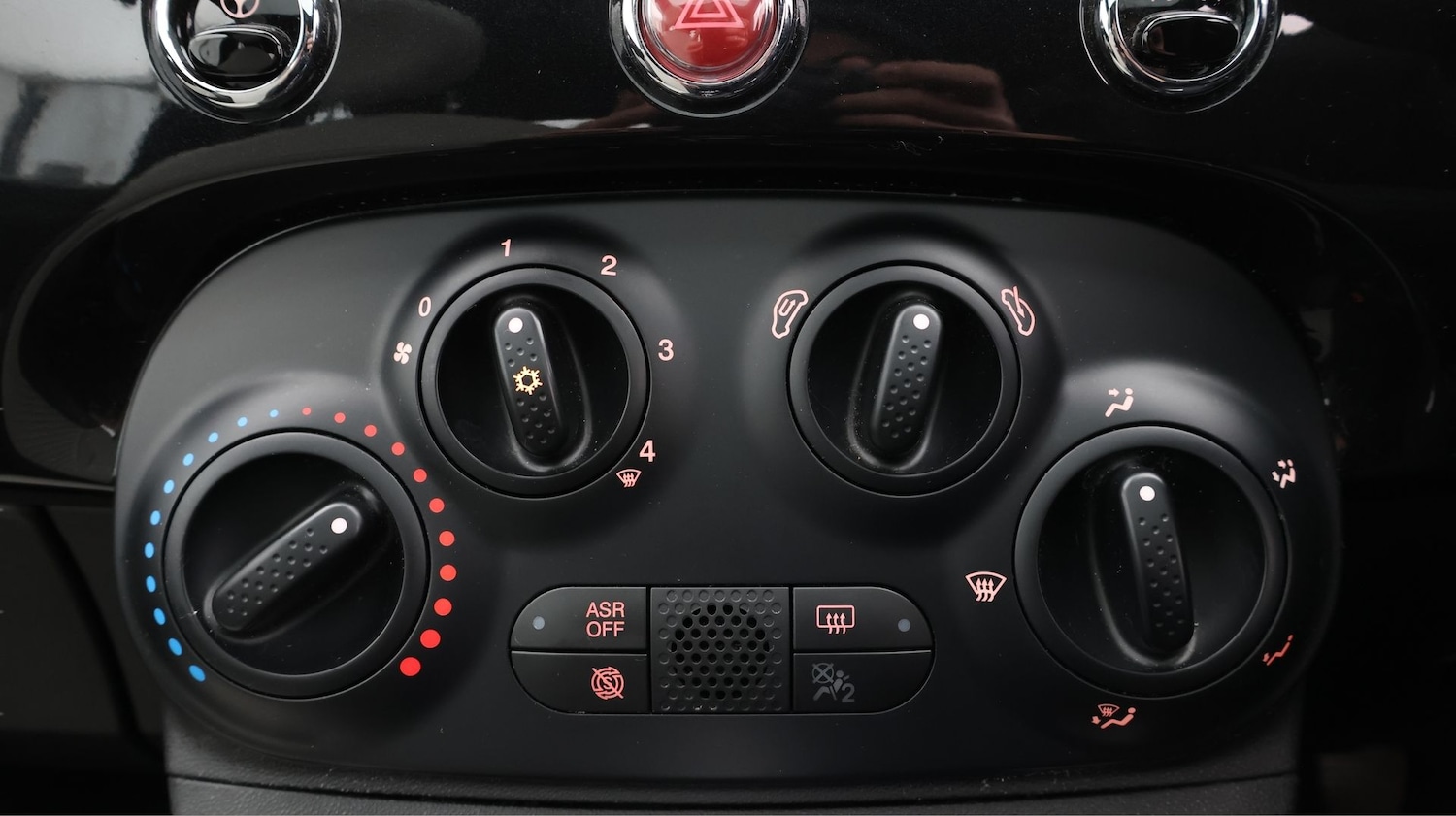 Used Fiat 500 2022 for sale - 77764298: Photo 12