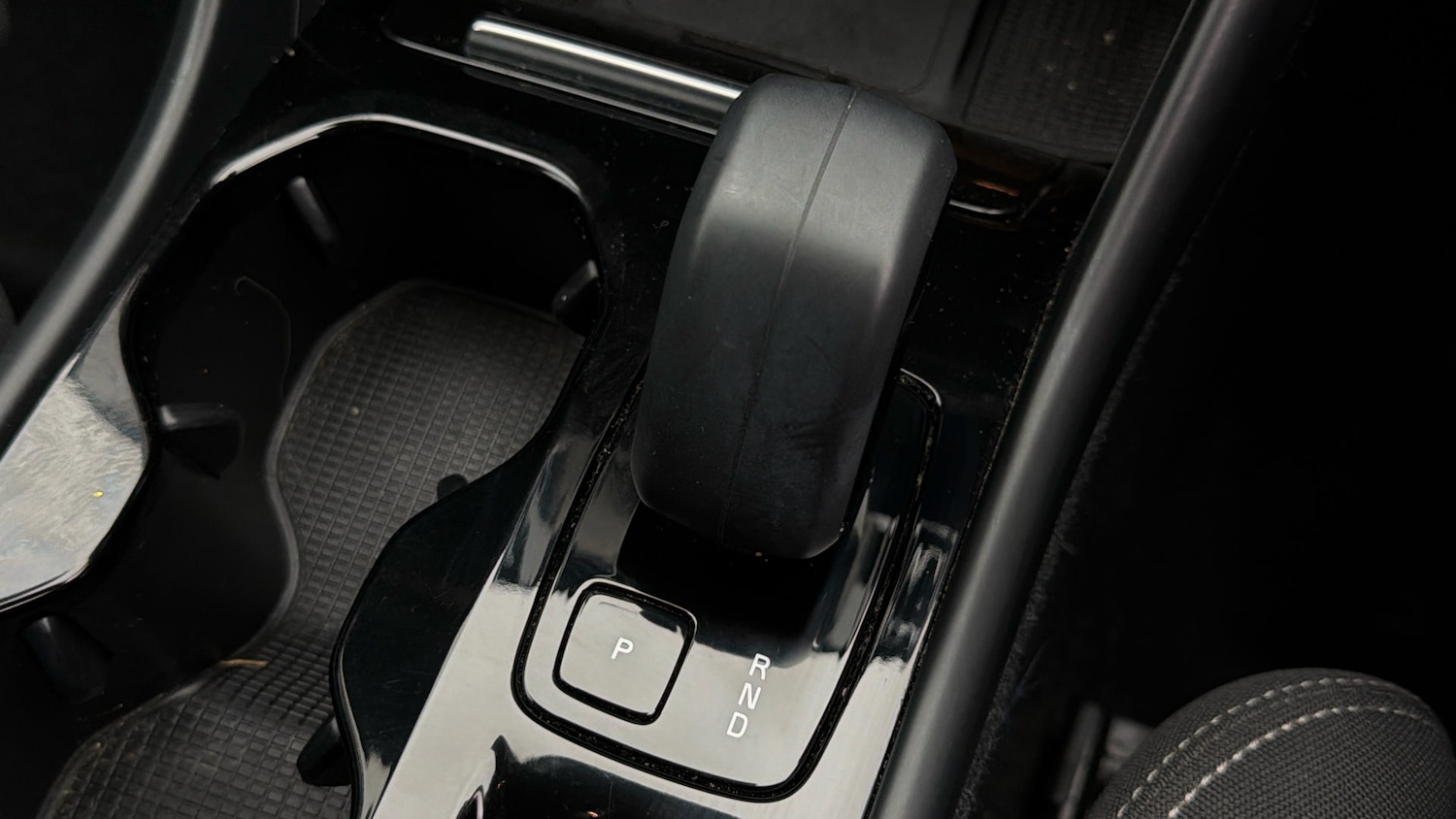 Used Volvo XC40 2023 for sale - 77938332: Photo 25