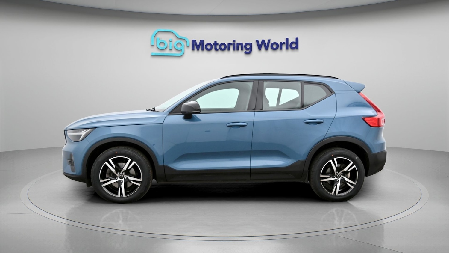 Used Volvo XC40 2023 for sale - 77938332: Photo 4