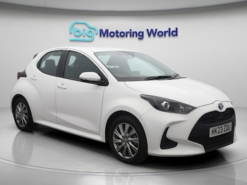 Used Toyota Yaris 2023 for sale - 75532377: Photo