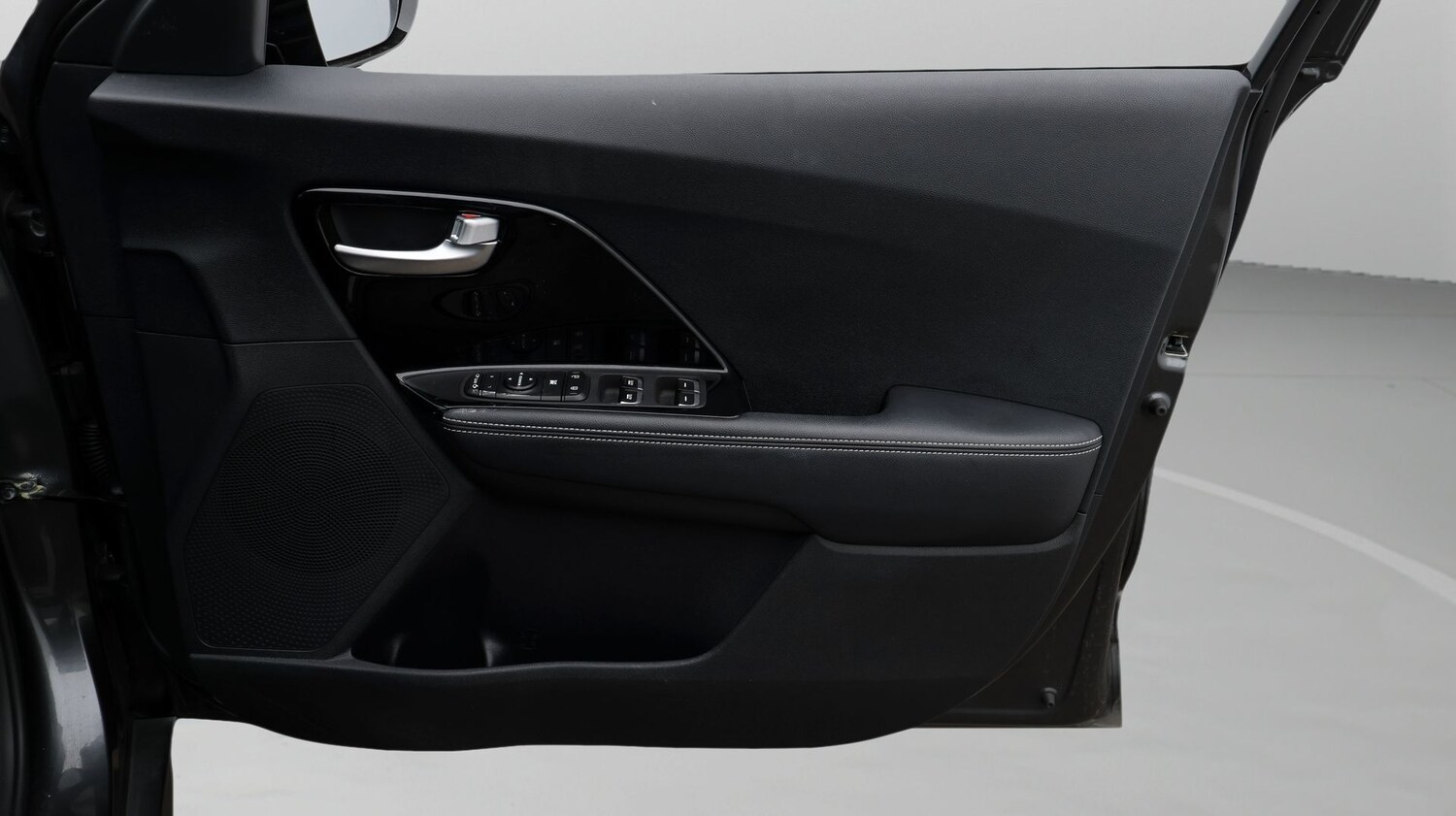 Used Kia Niro 2021 for sale - 77840790: Photo 15