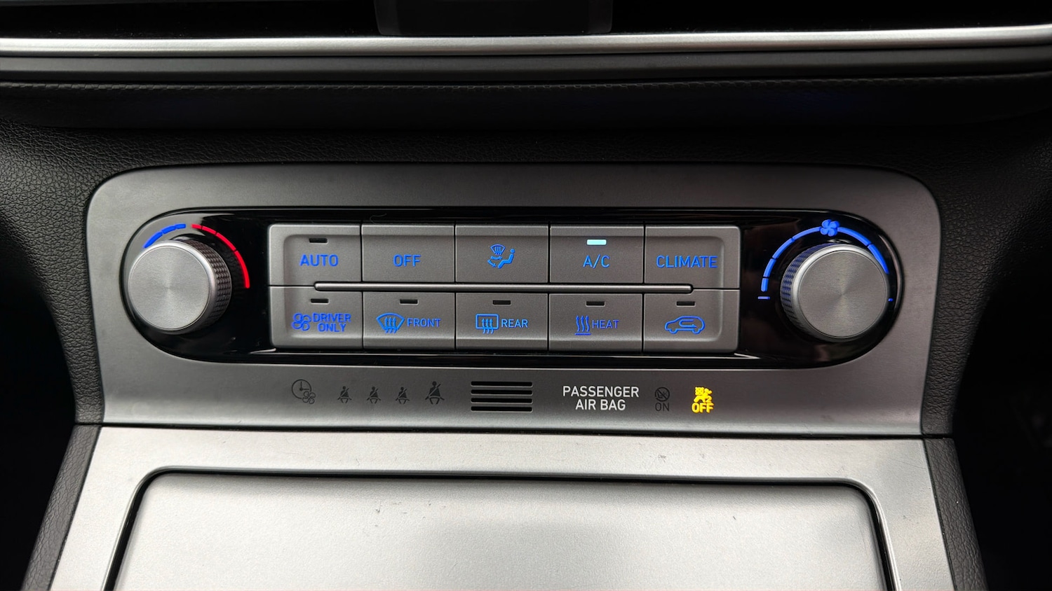 Used Hyundai KONA 2020 for sale - 78038719: Photo 11