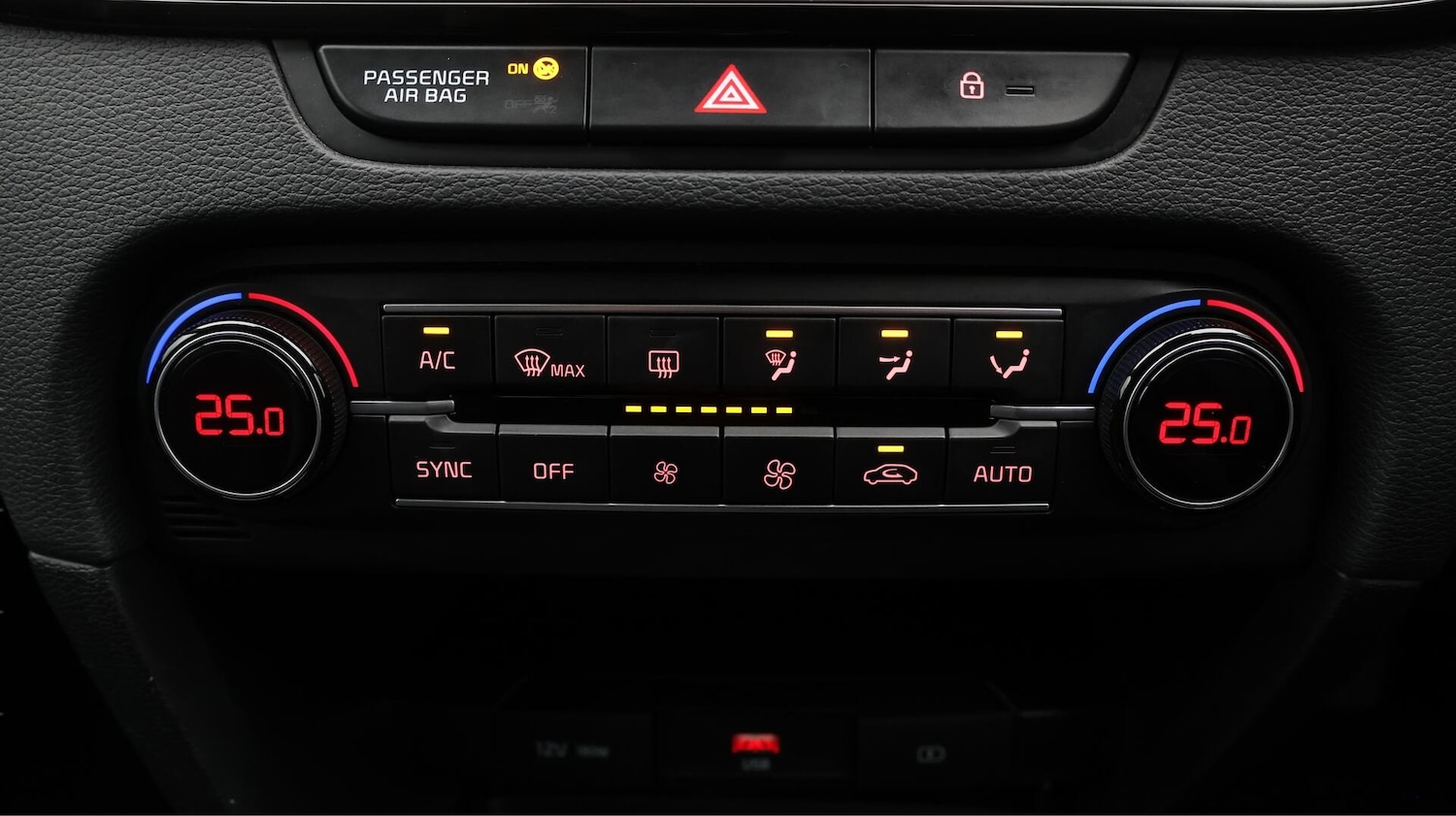 Used Kia Ceed 2022 for sale - 76700980: Photo 13