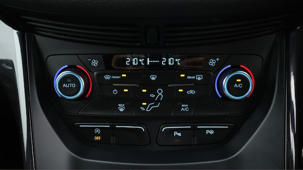 Used Ford Kuga 2018 for sale - 76189280: Photo 13