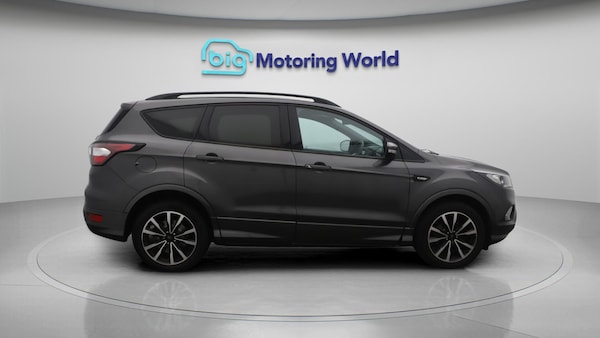 Used Ford Kuga 2018 for sale - 76189280: Photo 9