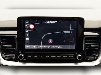Used Kia Stonic 2023 for sale - 78976119: Photo