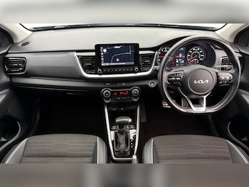 Used Kia Stonic 2023 for sale - 78976119: Photo