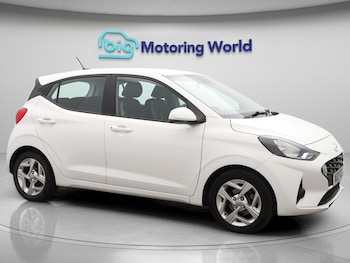 Used Hyundai i10 2021 for sale - 75696761: Photo