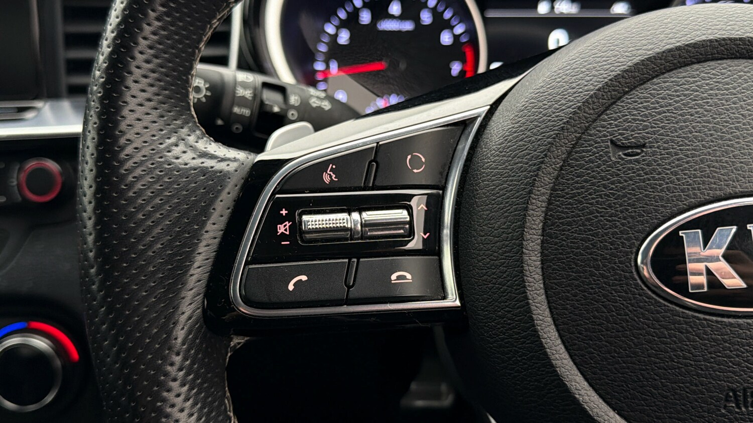 Used Kia Ceed 2019 for sale - 77802196: Photo 23