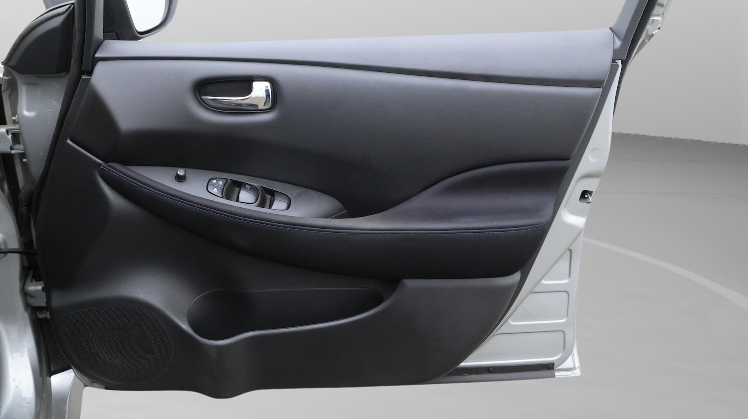 Used Nissan Leaf for sale - 76658543: Photo 16