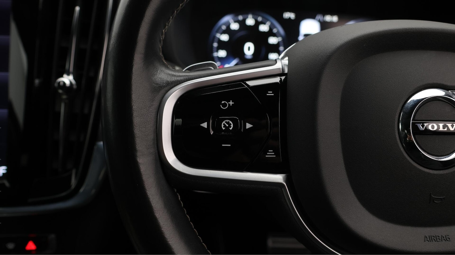 Used Volvo V90 2020 for sale - 76539105: Photo 25