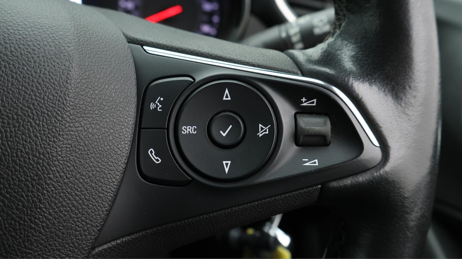 Used Vauxhall Crossland 2022 for sale - 76424746: Photo 24