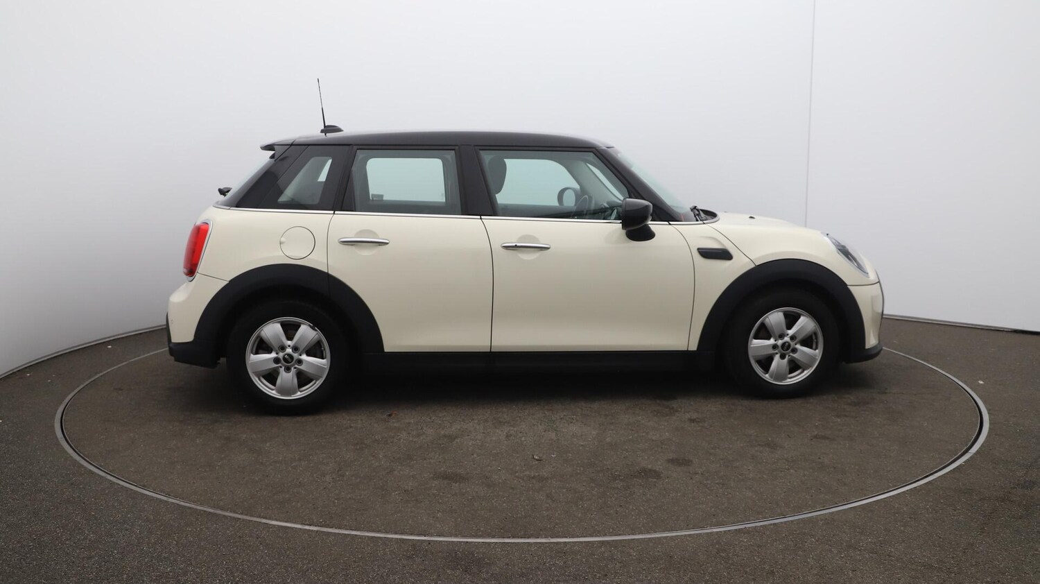 Used MINI Hatch 2021 for sale - 76151319: Photo 40