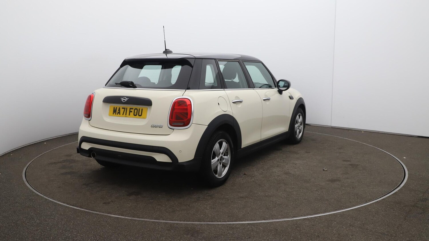 Used MINI Hatch 2021 for sale - 76151319: Photo 51