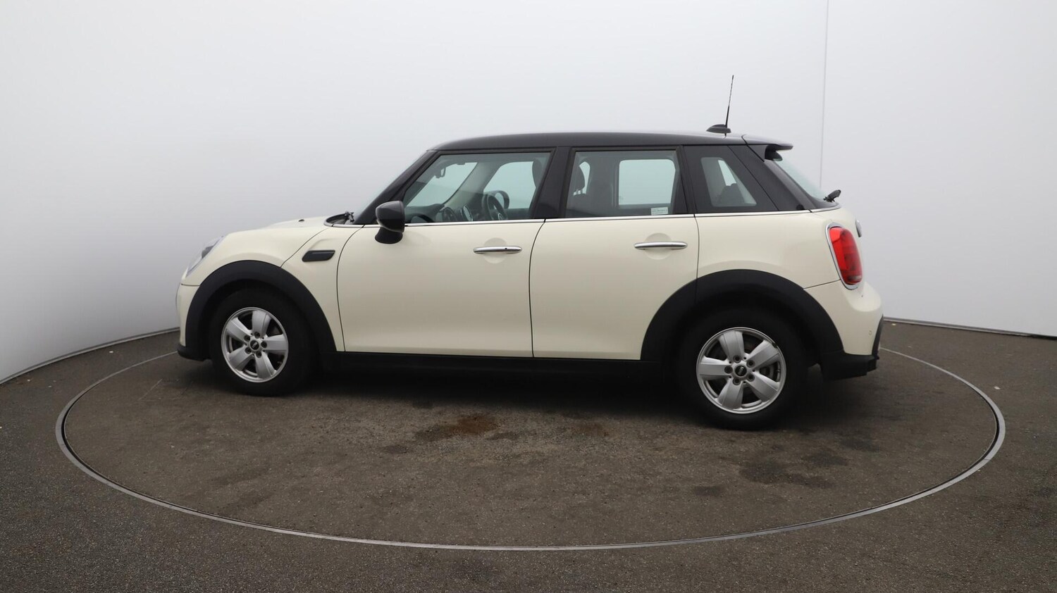 Used MINI Hatch 2021 for sale - 76151319: Photo 57