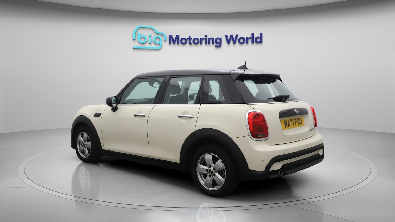Used MINI Hatch 2021 for sale - 76151319: Photo 6