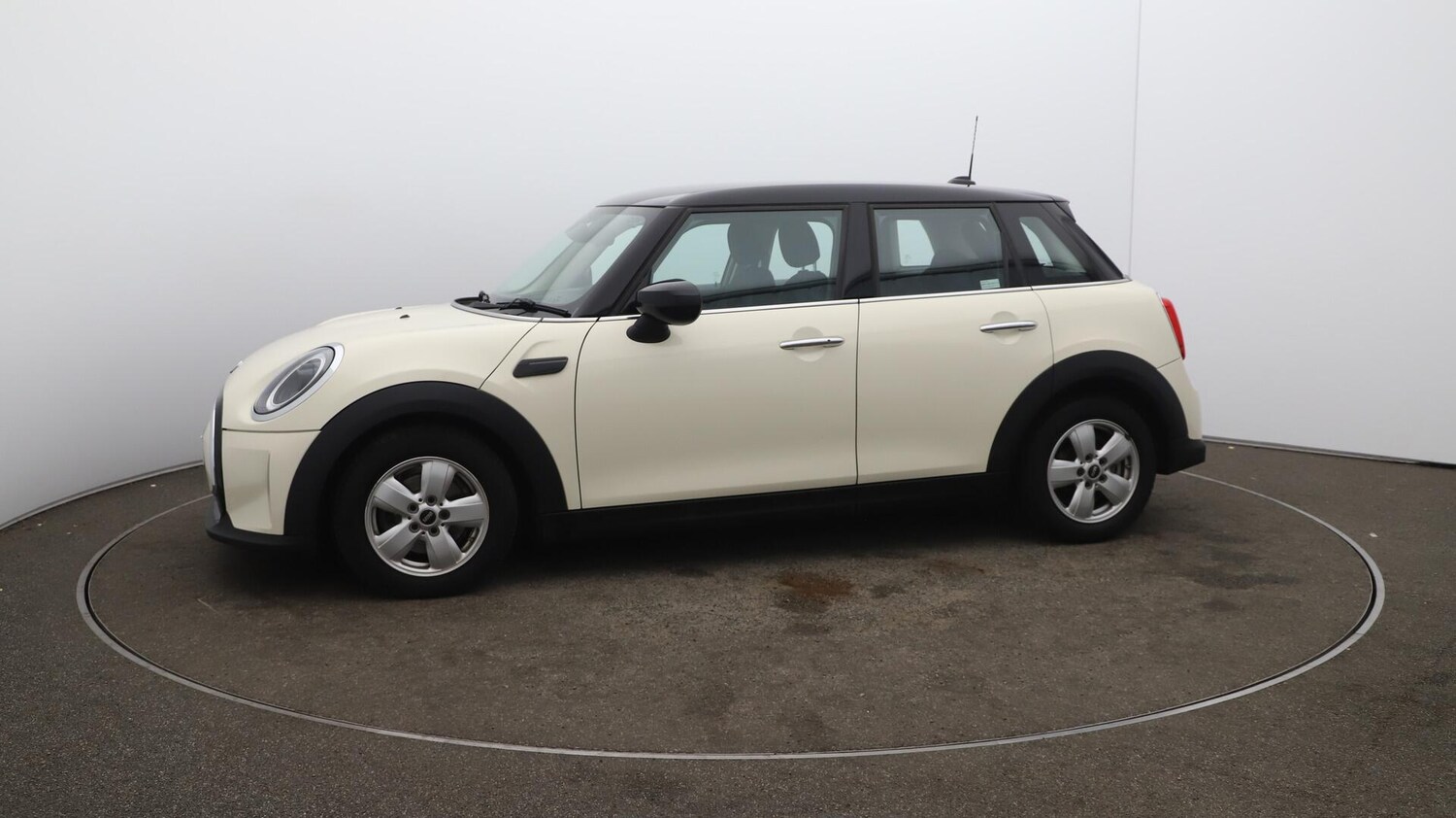 Used MINI Hatch 2021 for sale - 76151319: Photo 67