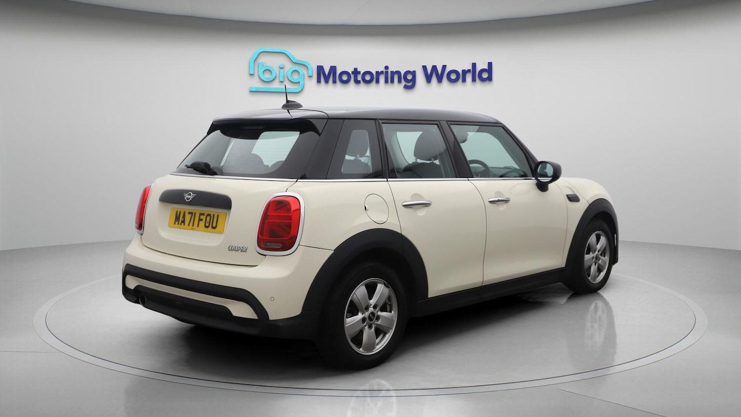 Used MINI Hatch 2021 for sale - 76151319: Photo 8