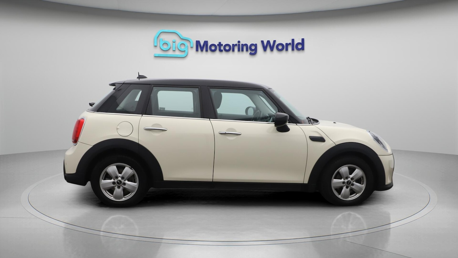 Used MINI Hatch 2021 for sale - 76151319: Photo 9