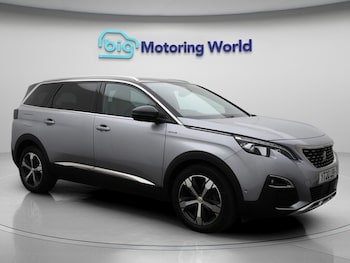 Peugeot - 5008