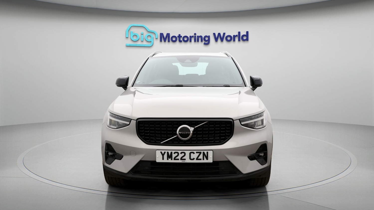 Used Volvo XC40 2022 for sale - 77354193: Photo 2